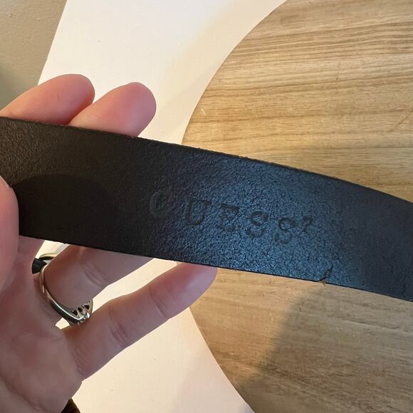 Guess Brown Distressed Genuine Leather Worn in Silver Buckle Belt Size Medium - Picture 3 of 11